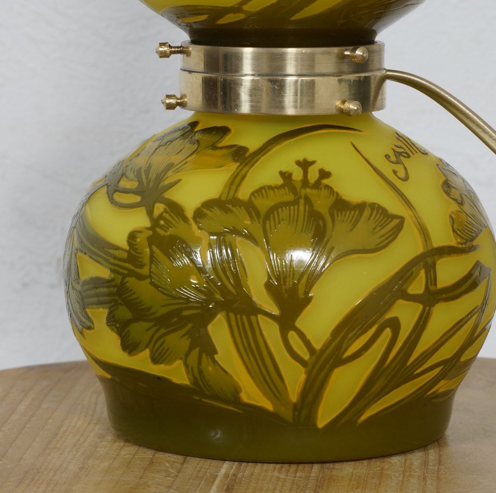 証明書】 エミールガレ2灯 カメオ彫り 被せガラス フロア照明 ナイト