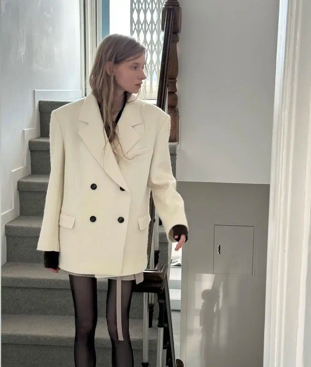 Bowie ミランジャケット ウール bowie アイボリー ダブルボタン ジャケット