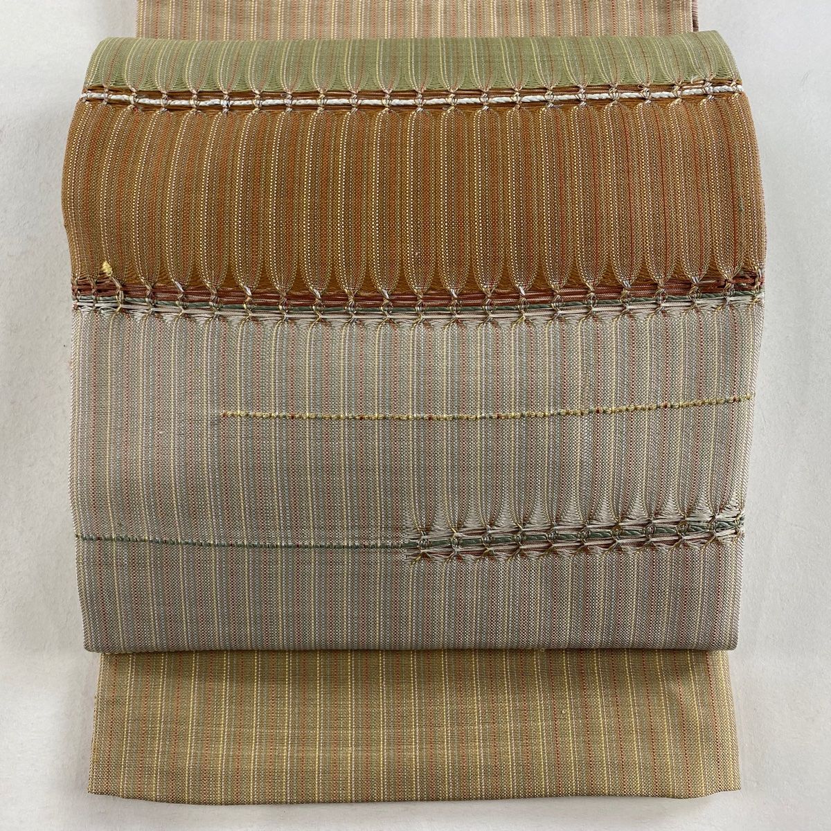 袋帯 秀品 段縞 箔 灰緑 六通 正絹 【中古】 - メルカリ