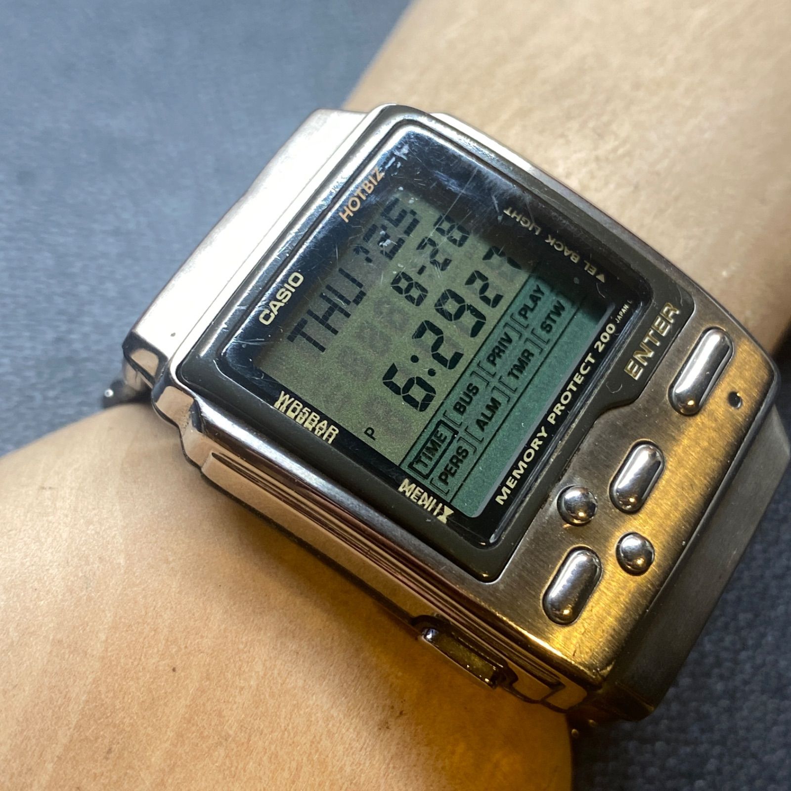 CASIO HOTBIZ データバンク　カシオ　ホットビズ　腕時計 カシオ データバンク ホットビズ DB-2000G-1