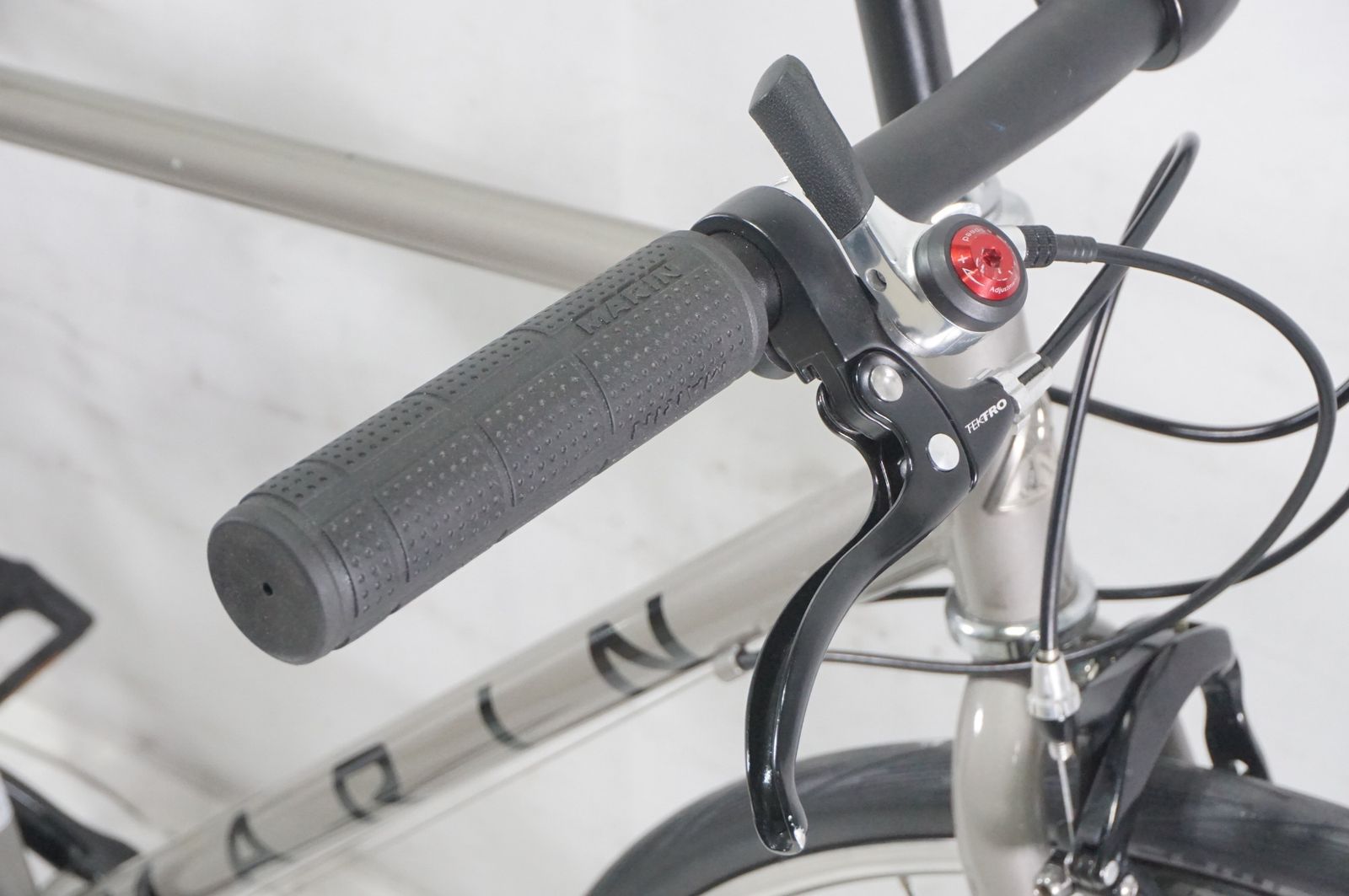 MARIN 2018? NOVATO SE クロスバイク