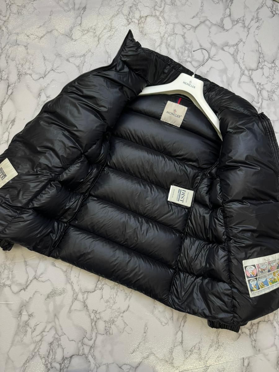 中古】 MONCLER （モンクレール） BERRE GIUBBOTTO ﾀﾞｳﾝｼﾞｬｹｯﾄ
