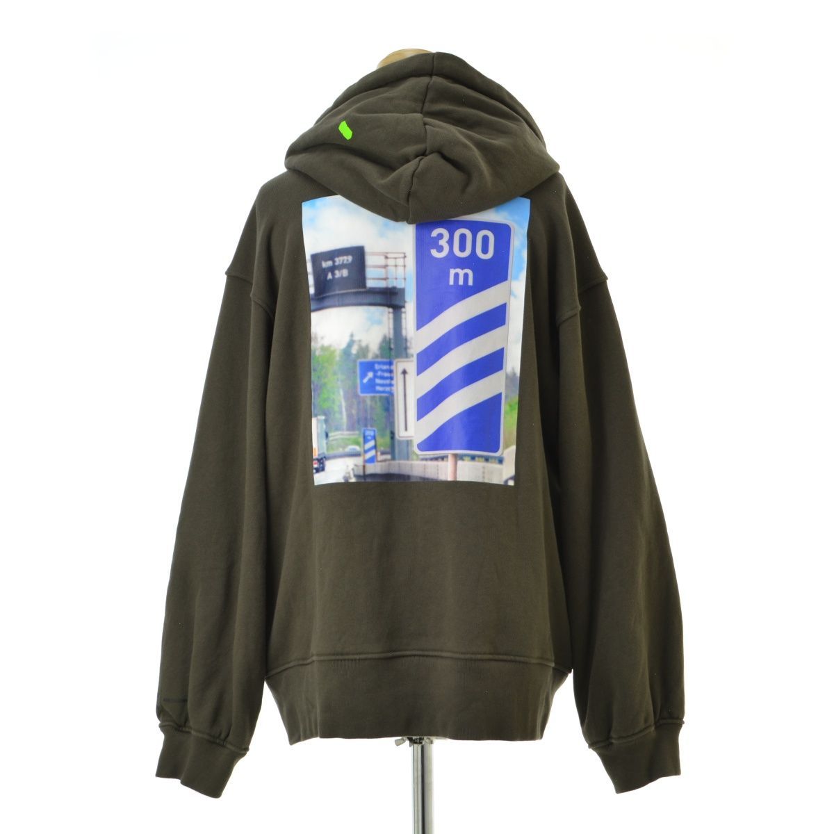 ADIDAS×KSENIASCHNAIDER】IM3813 オーバーサイズ グラフィック 