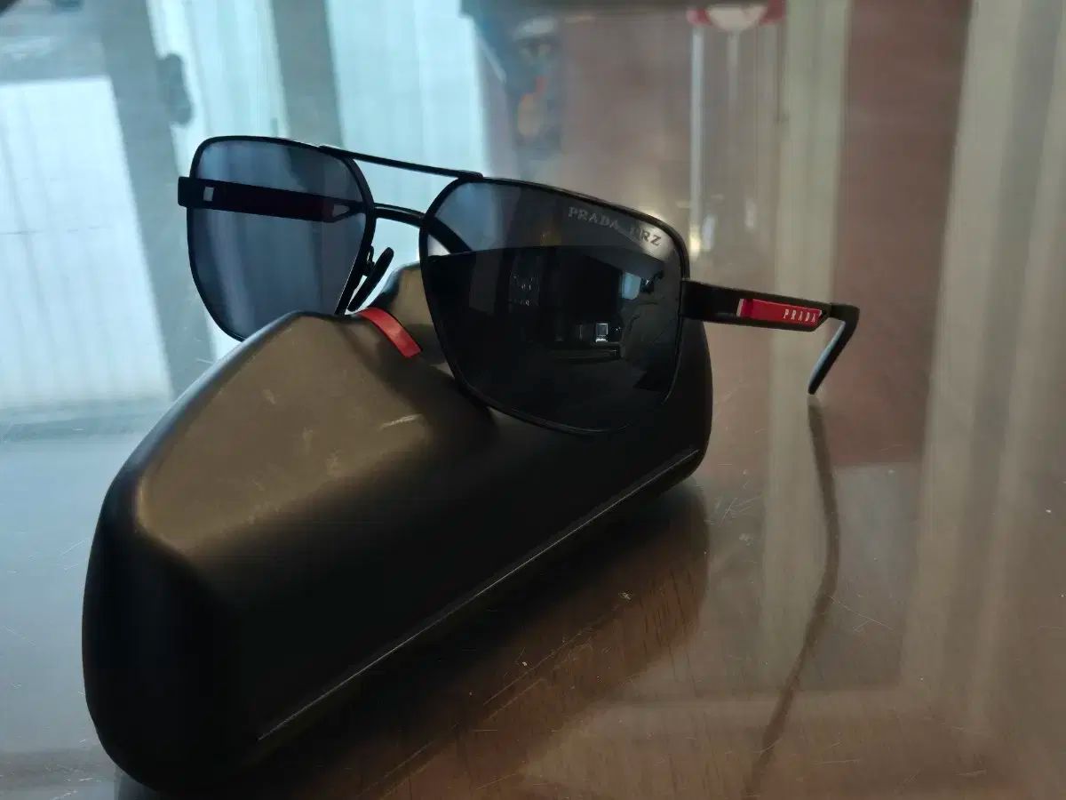 Prada プラダ リネア ローザ サングラス USTAUSTRALIA_COM_AU