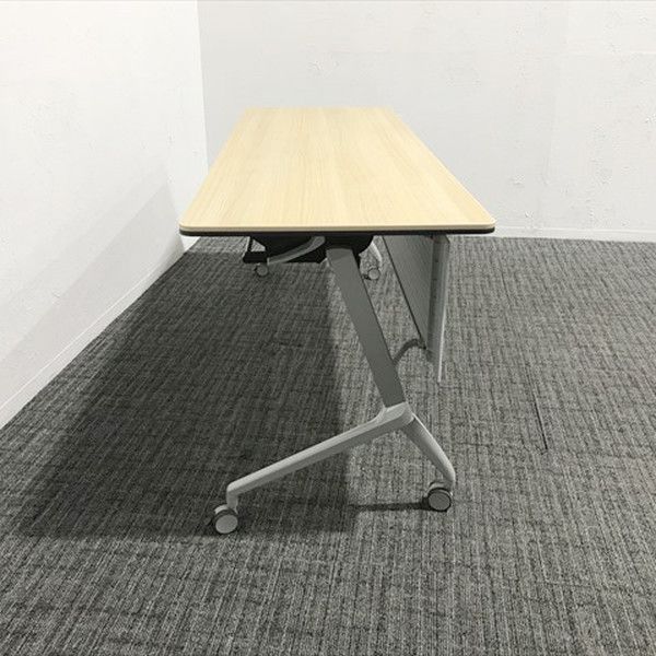 会議テーブル フラップ式 幕板付 プレーン