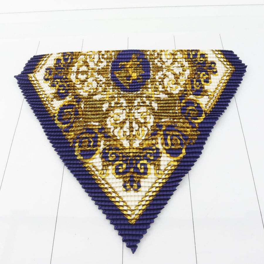 t*4様 エルメス　プリーツスカーフ　シルク 新品 エルメス プリーツスカーフ SILK シルク100% BLUE MULTI - メルカリ