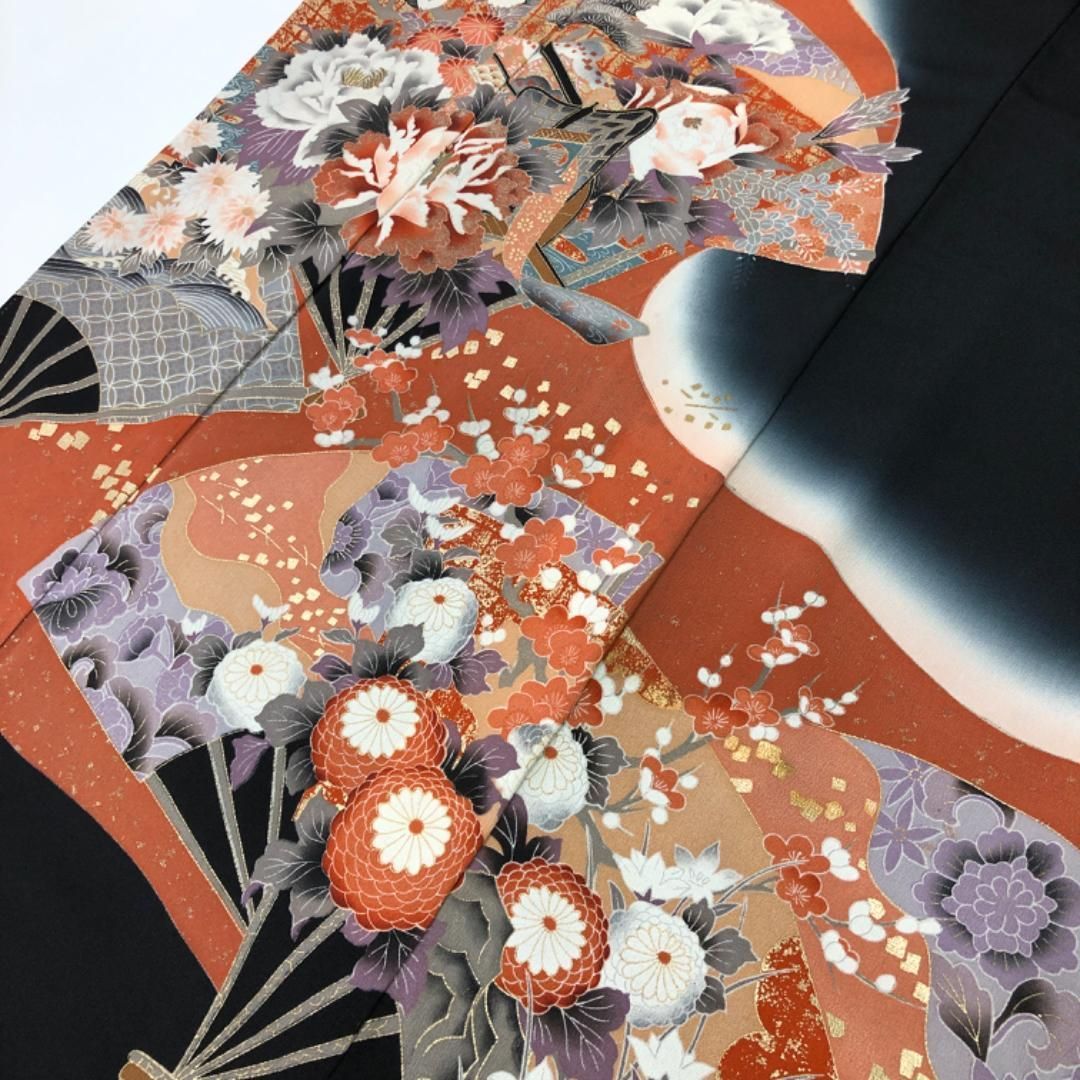 黒留袖 扇子に美しい花模様 七宝 花亀甲 金彩 K-4890 - メルカリ