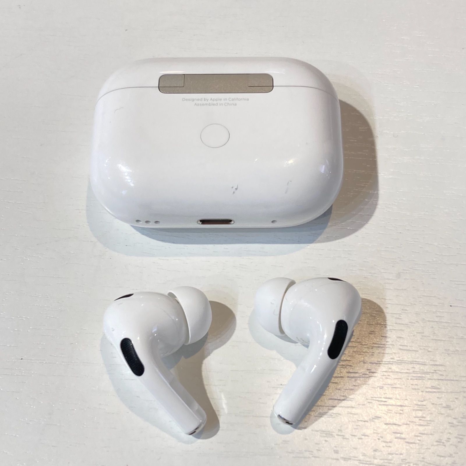 アップル Apple AirPods Pro（第2世代 エアーポッズ プロ） ワイヤレス