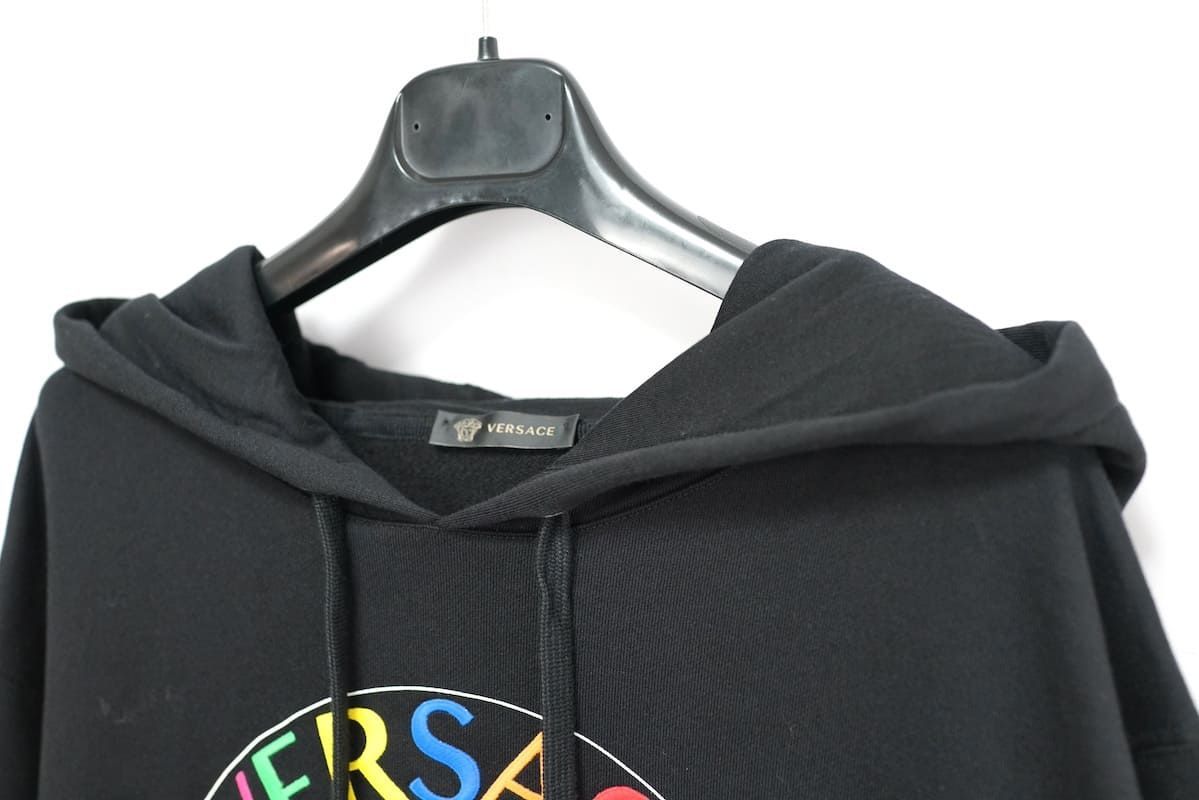 VERSACE ヴェルサーチ メデューサ プリント パーカー ブラック
