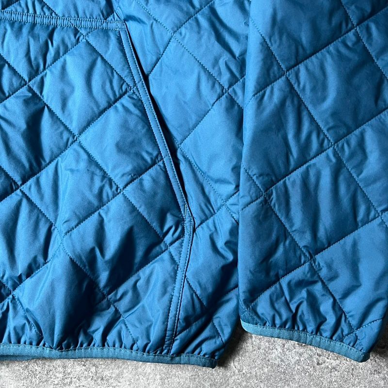 22年製 Patagonia ダイアモンド キルト ボマー フーディ XXL