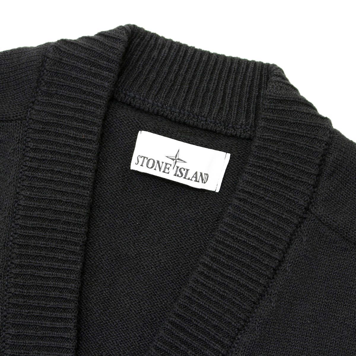 6 STONE ISLAND ストーンアイランド 7815549B0 V0073 ブラック Vネック 