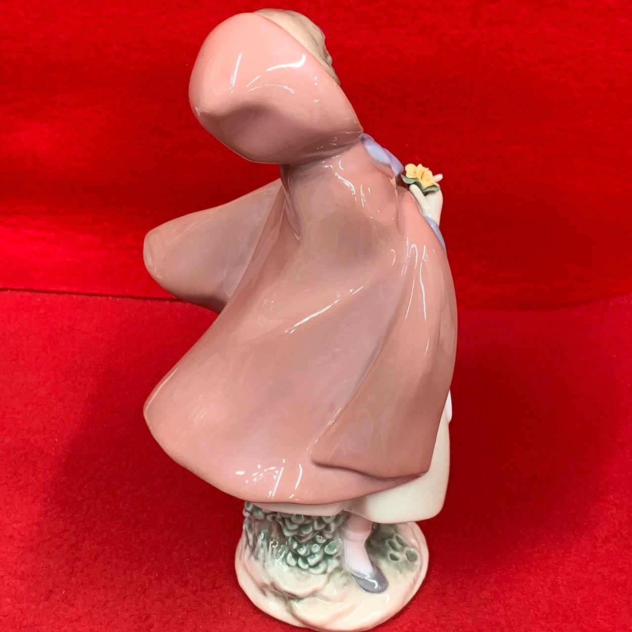 リアドロ　象　置物　陶器 アンティーク雑貨 美品・リヤドロ(LLADRO)象の置物(幸運のゾウ