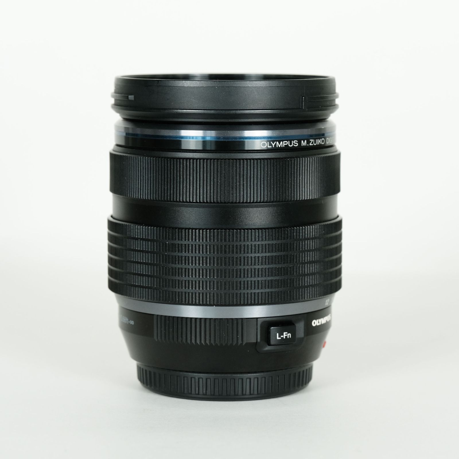 美品OLYMPUS M.ZUIKO 12-40mm F2.8PROフィルター付 オリンパス M.ZUIKO 12-40mm F2.8 PRO レビュー なんでも撮れる