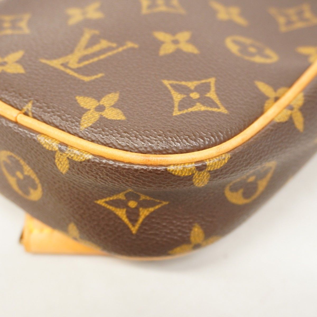 ルイ・ヴィトン ポシェットガンジュ ウエストバッグ ボディバッグ