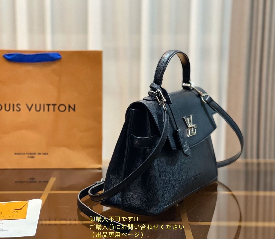 VUITTON バッグ