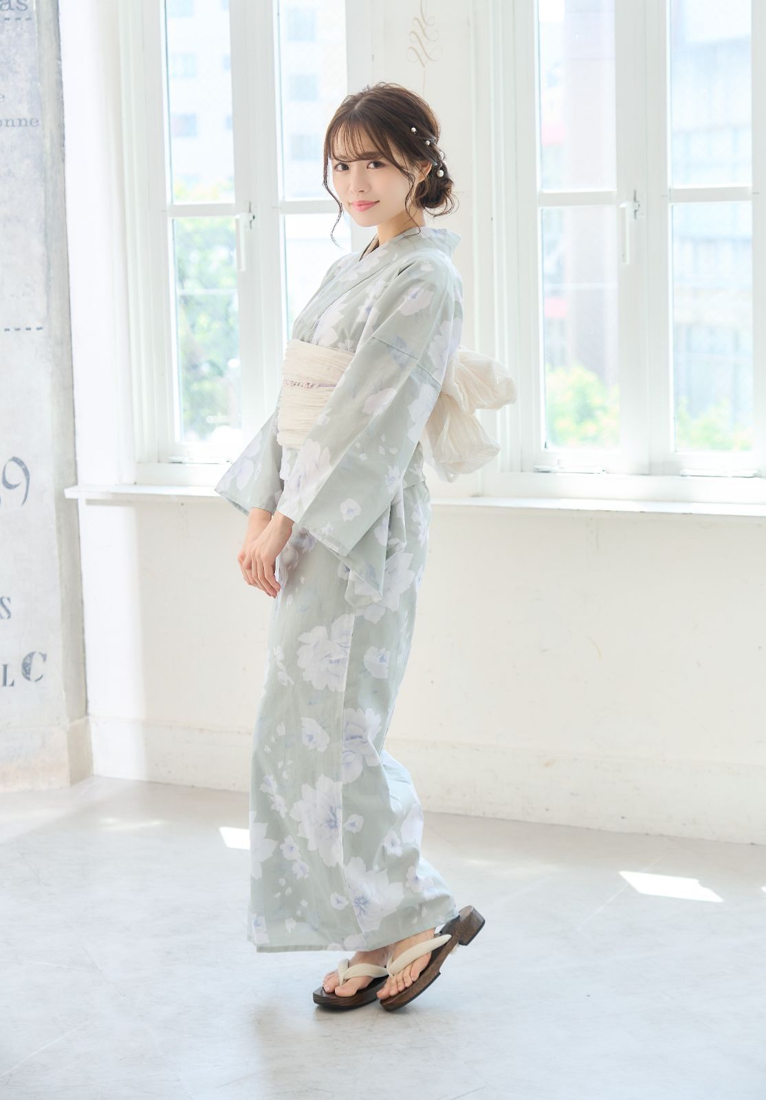 新品 浴衣セット ホワイト花柄【くすみグリーン地/くすみピンク
