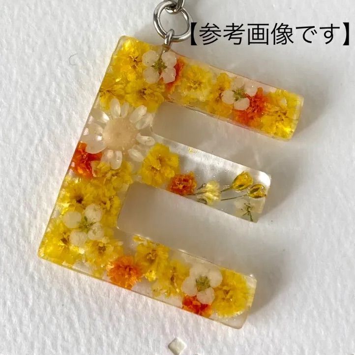 お花のイニシャルキーホルダー【K】＊ピンク＊バッグチャーム