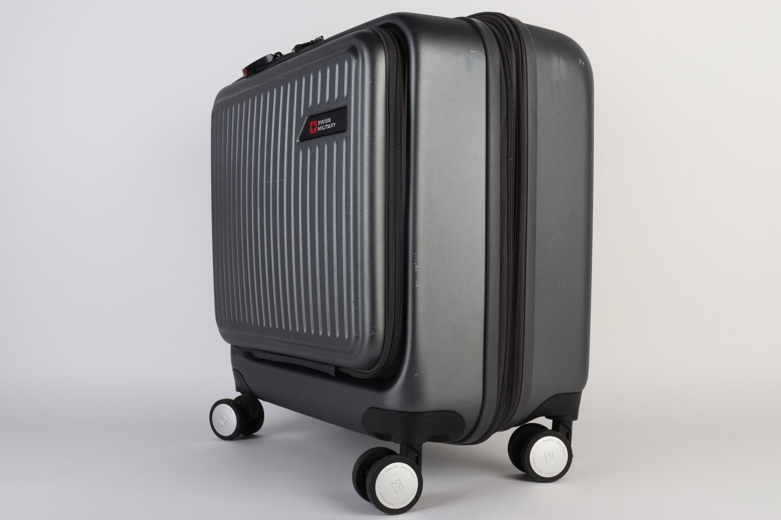 スイスミリタリー SM-C318 18in スーツケース ダークグレー メンズ