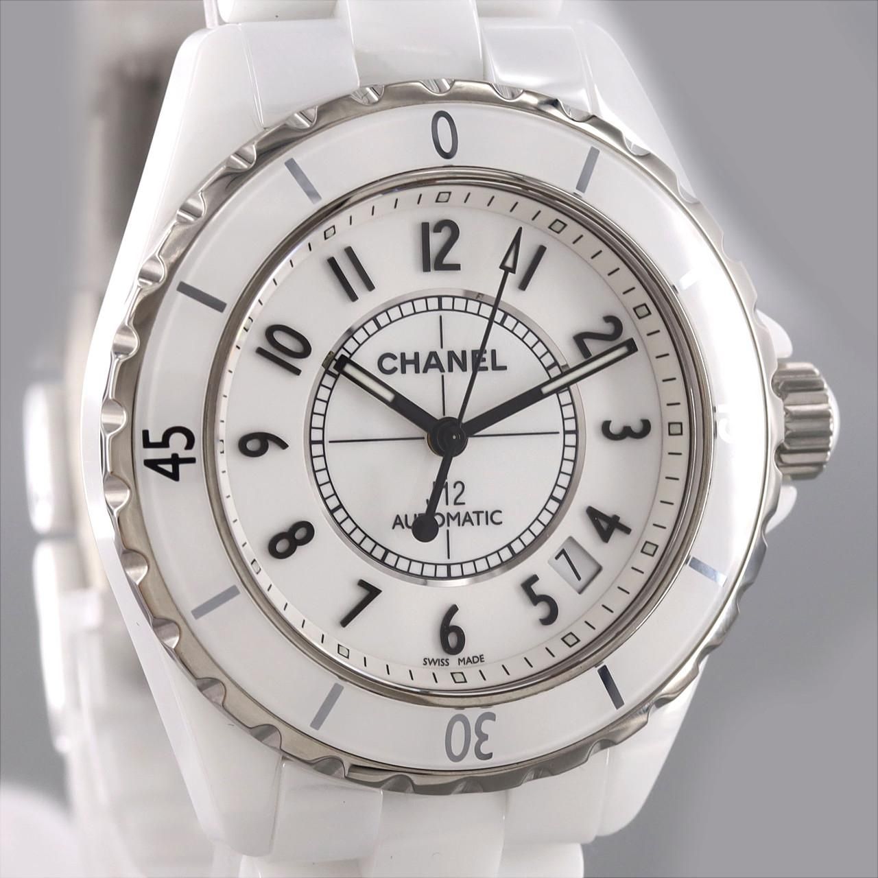シャネル J12