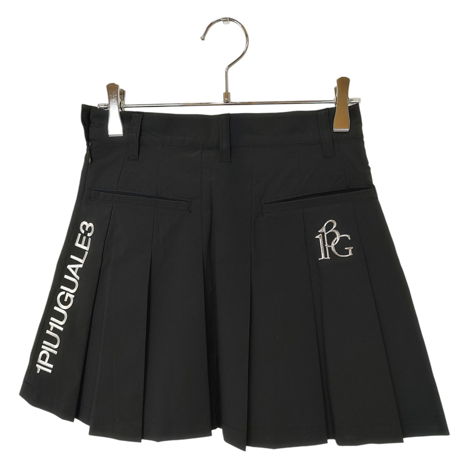 1PIU1UGUALE3 GOLF ウノピゥウノウグァーレトレ ゴルフ LADIES PLEATS SKIRT スカート GSP073 POE478 1 ブラック レディース