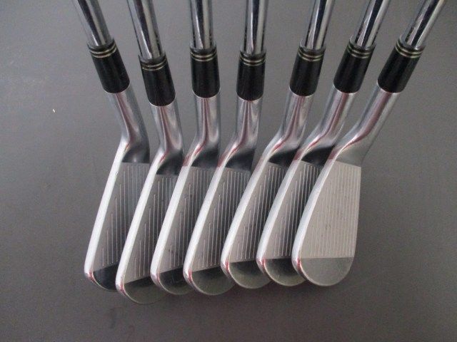 スリクソンZ945アイアン4-P 7本セット デザインチューニング