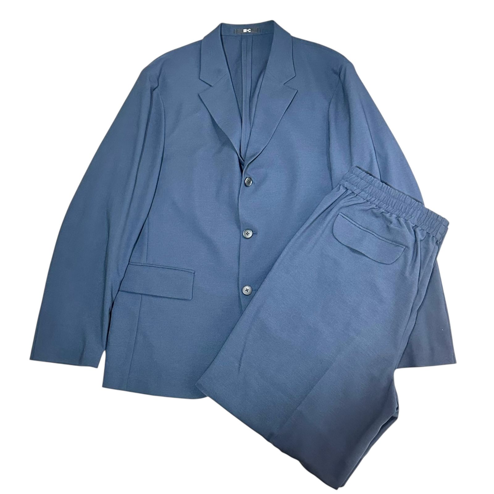 ユニクロC 感動ジャケット　感動タックパンツ　セットアップ UNIQLO C! When in doubt, choose 〇〇! Impressive jackets