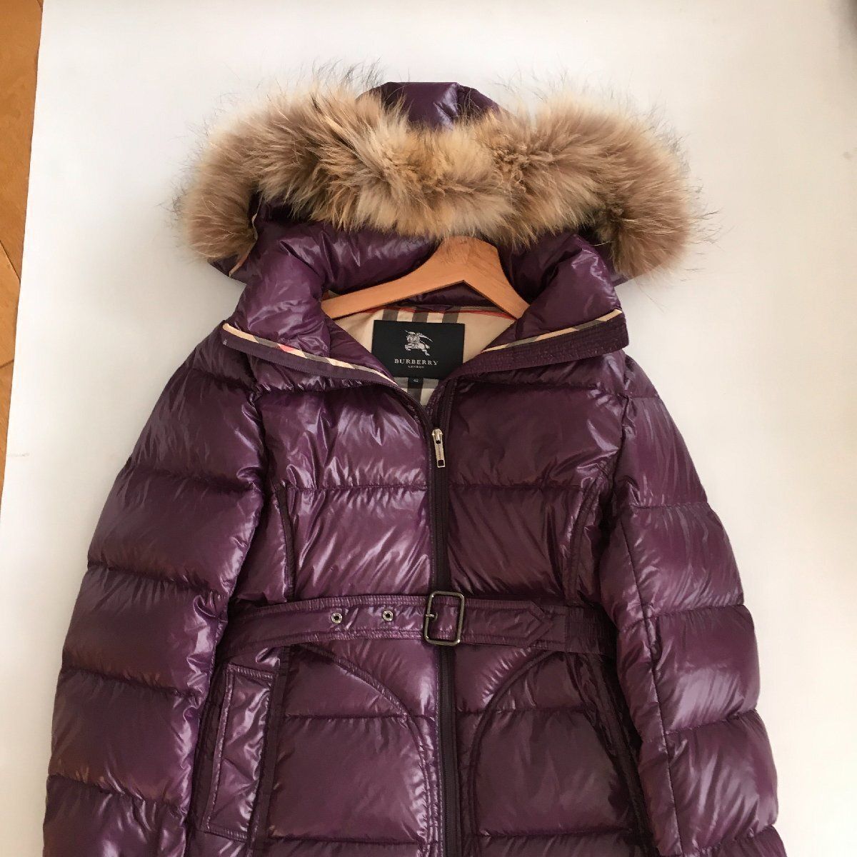 注目ブランドのギフト 美品 BURBERRY ファー付き 高級 バーバリーロンドン LONDON ジャケット・アウター
