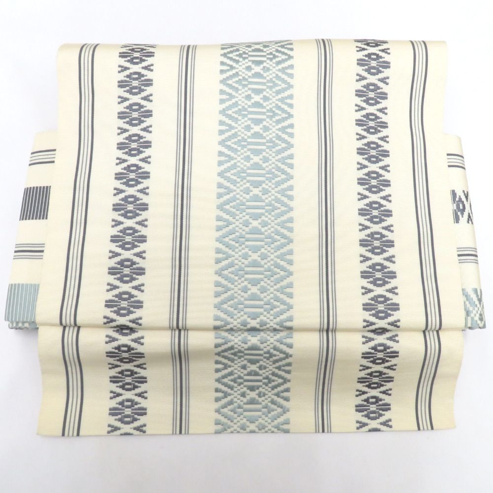 名古屋帯 作り帯 付帯 単帯 正絹 オフホワイト×青系 献上柄 仕立て上がり 着物帯 きものやまと ワンタッチ帯 【キモノオフ野々市若松店】 名古屋帯 作り帯 付帯 単帯 正絹 オフホワイト×青系 献上柄 仕立て