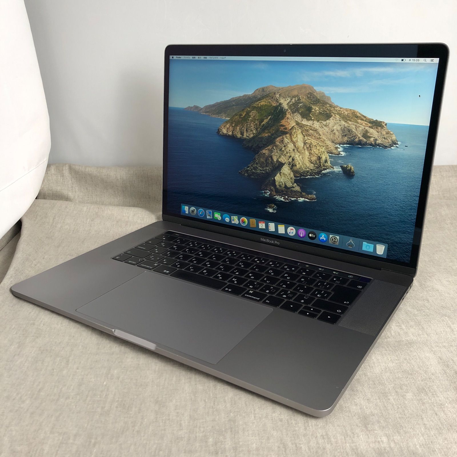 【本体のみ】Apple MacBook Pro (15-inch, 2018)【Touch Bar・i7・Radeon Pro  560X・16GB・SSD512TB】A1990 EMC3215/LT-240544（238773）RS