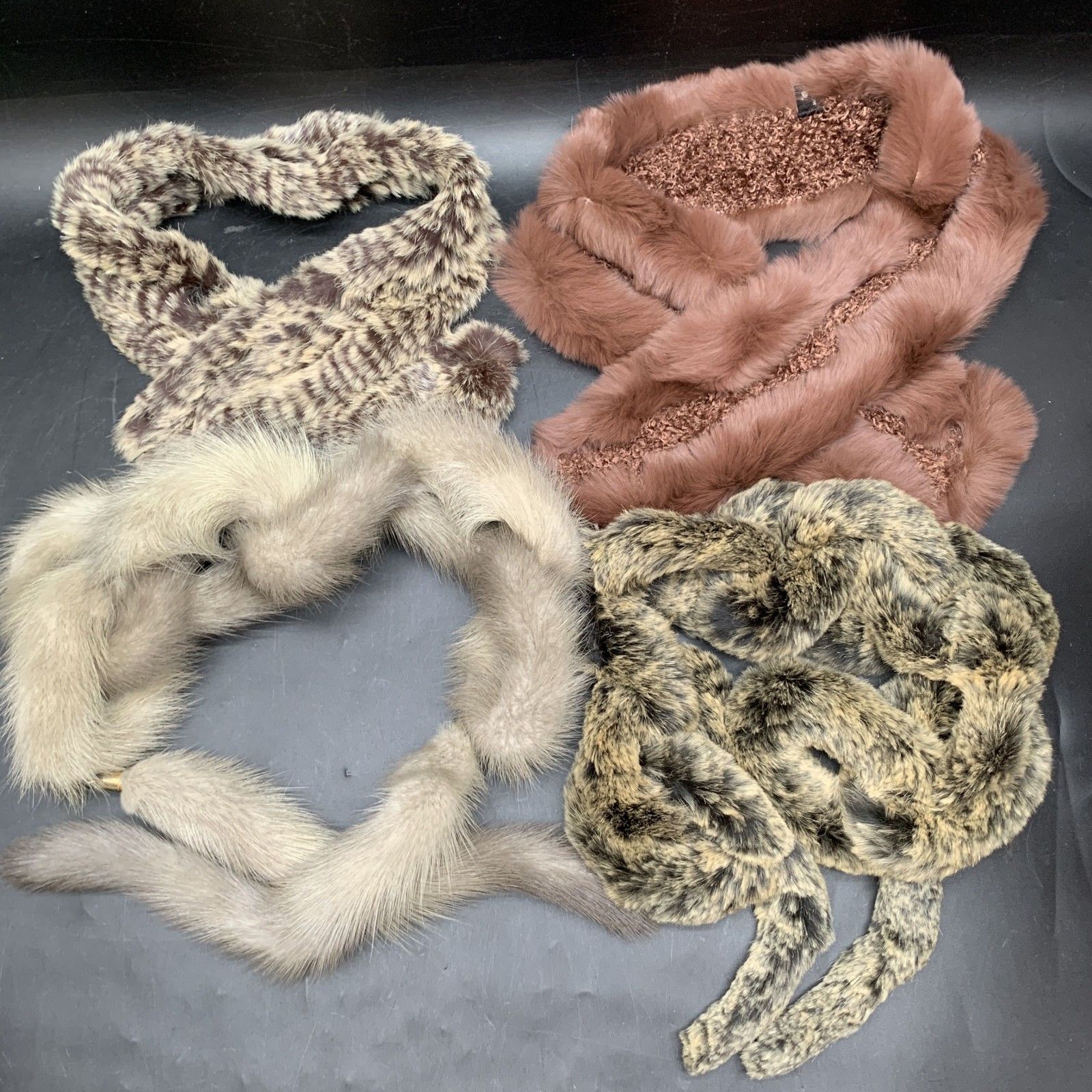 N336 未使用保管品 毛皮4点おまとめ ムーンバット他 リアルファー ティ
