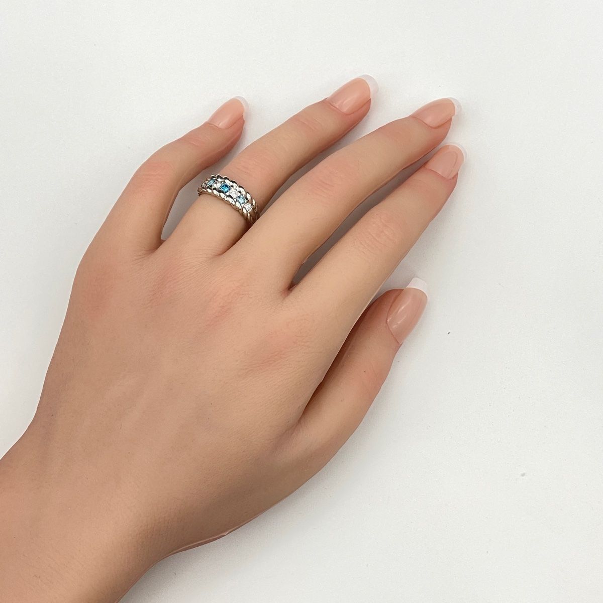 プラチナ＊ハーフエタニティリング 9号】天然ダイヤモンド0.22ct 最新