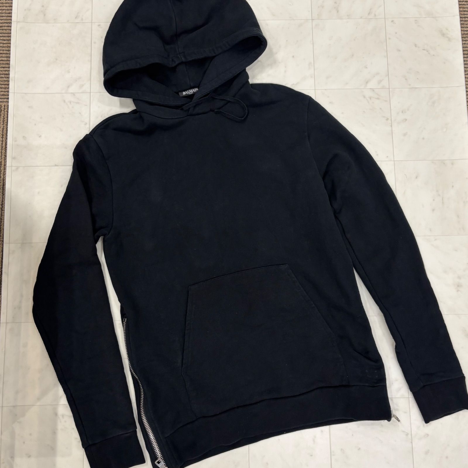 ◎ BALMAIN バルマン パーカー サイドジップ ブラックサイズM S イタリア製