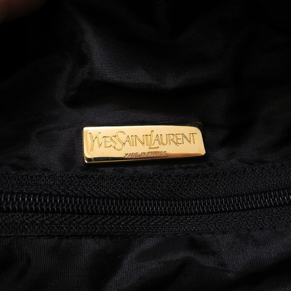 美品 イヴサンローラン LOVE ラブ YSL金具 ナイロン アイボリー ネイビー 紺 ボディバッグ ウエストバッグ 0011 YVES SAINT  LAURENT - メルカリ