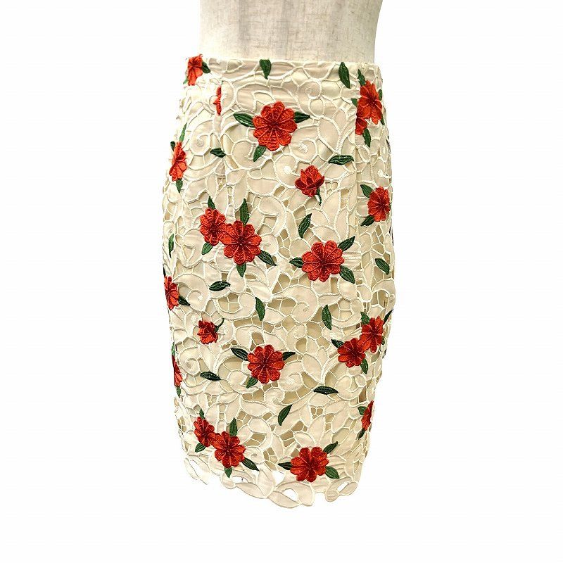 リリーブラウン Lily Brown 美品 サテンレースタイトスカート 花