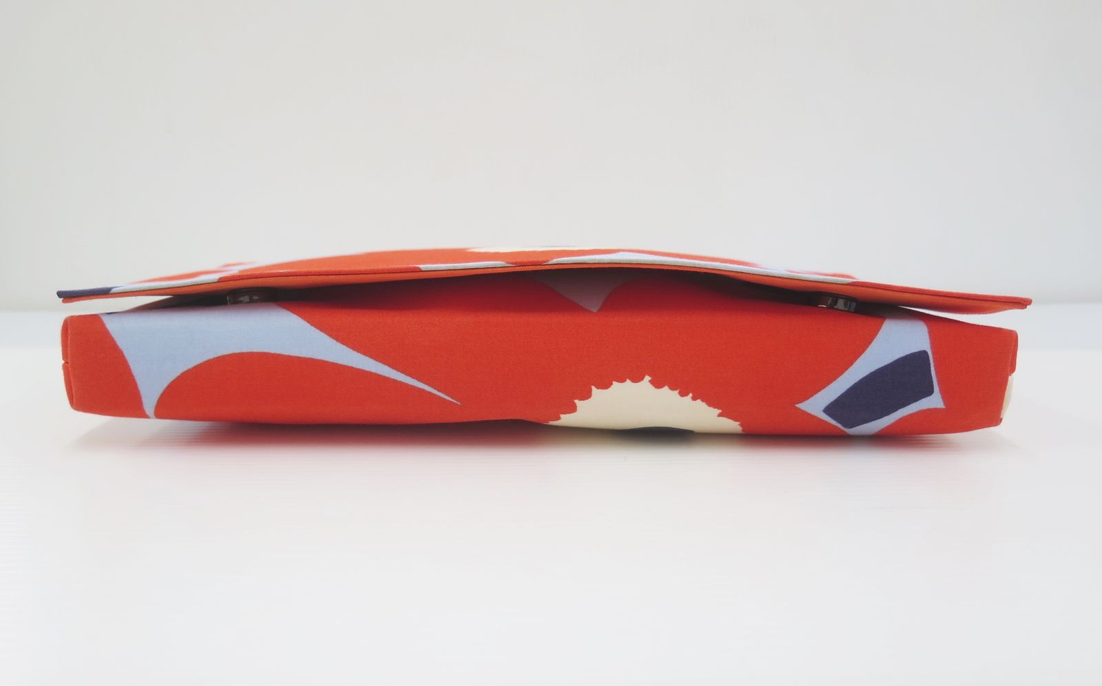 Marimekko マリメッコ JUBILEE MEGA UNIKKO 2WAY クラッチバッグ 未  