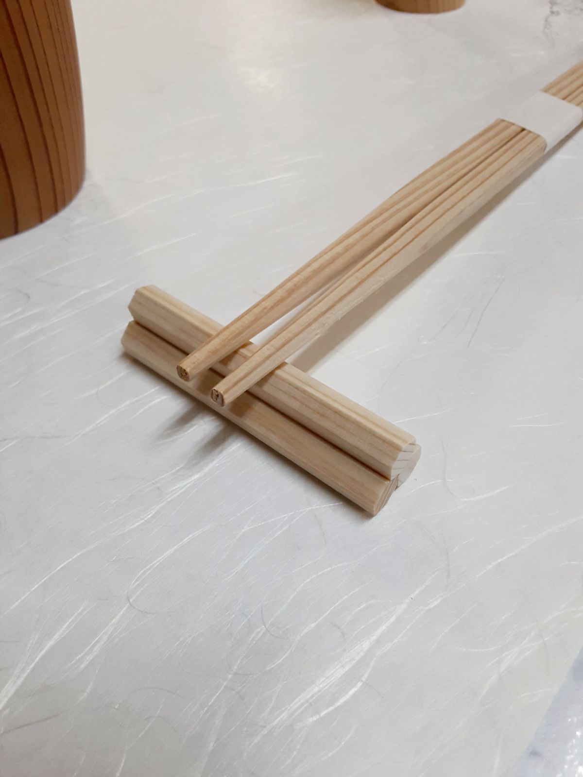 吉野杉卵中24㎝ バラ箸100膳帯巻き - メルカリ