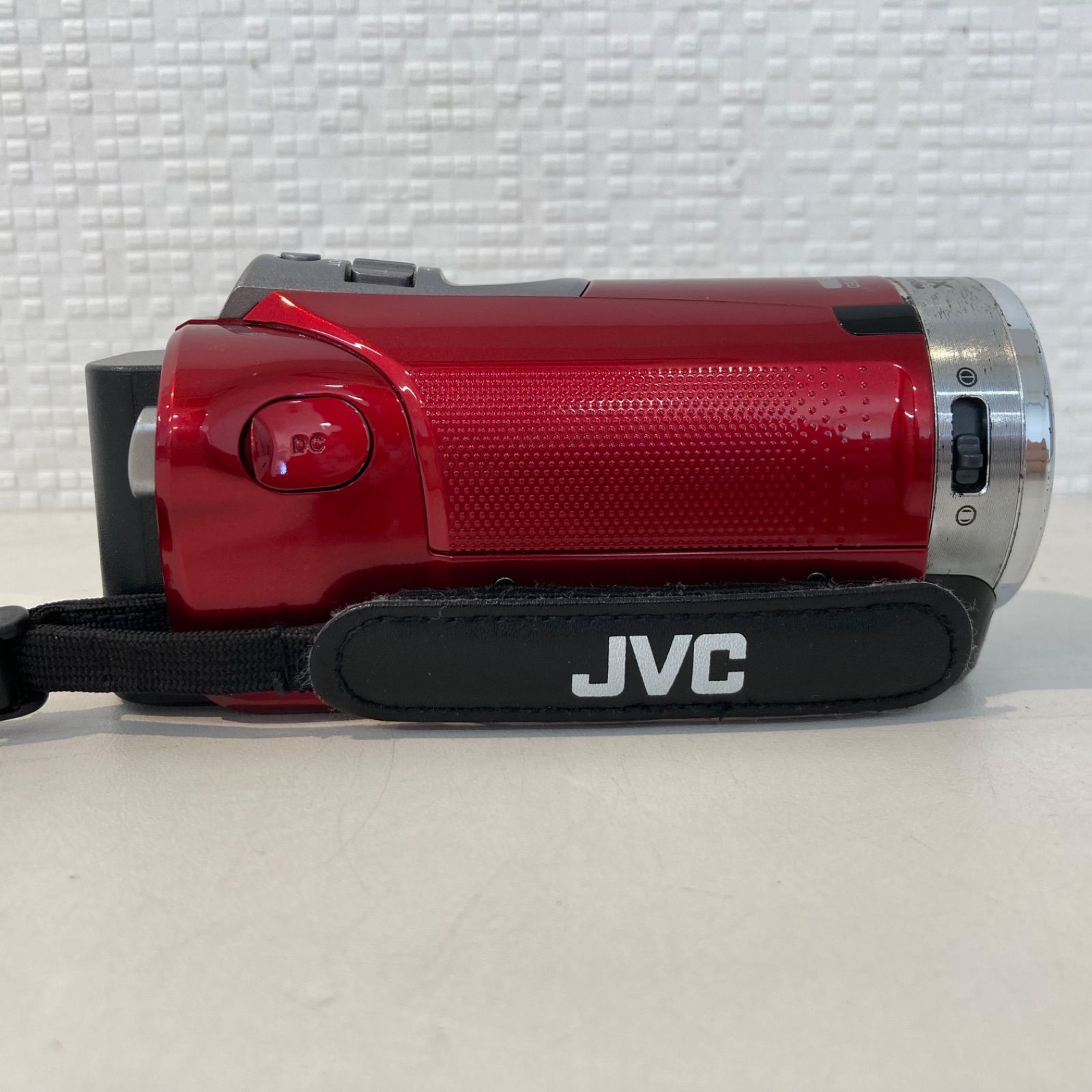 ジャンク】JVC Everio GZ-HM33-R コンパクトビデオカメラ レッド