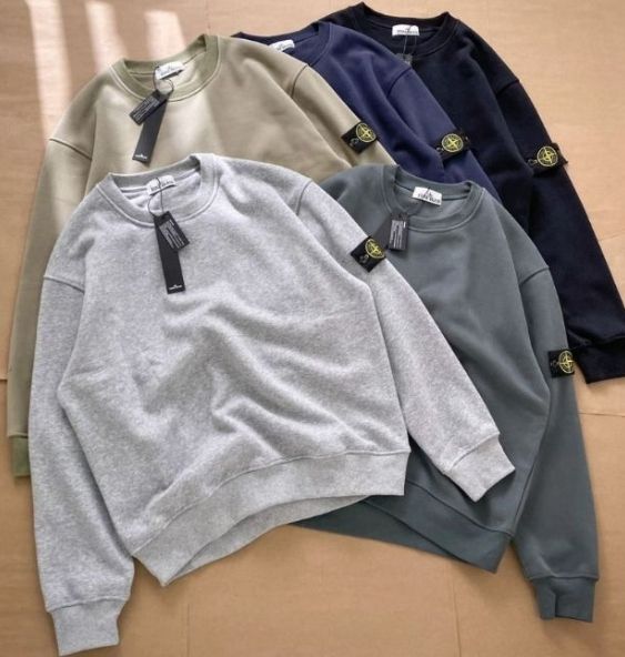 STONE ISLAND ストーンアイランド パーカー 裏起毛 暖かい