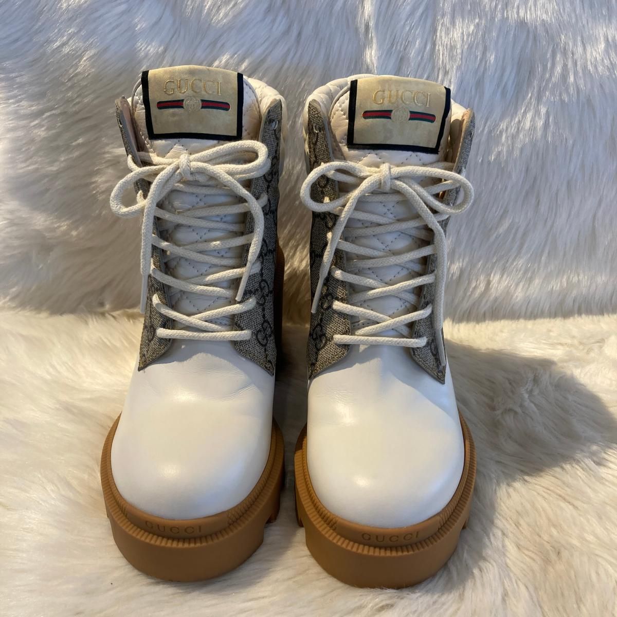 すぐ届く【GUCCI】GG ウィメンズ アンクルブーツ (GUCCI