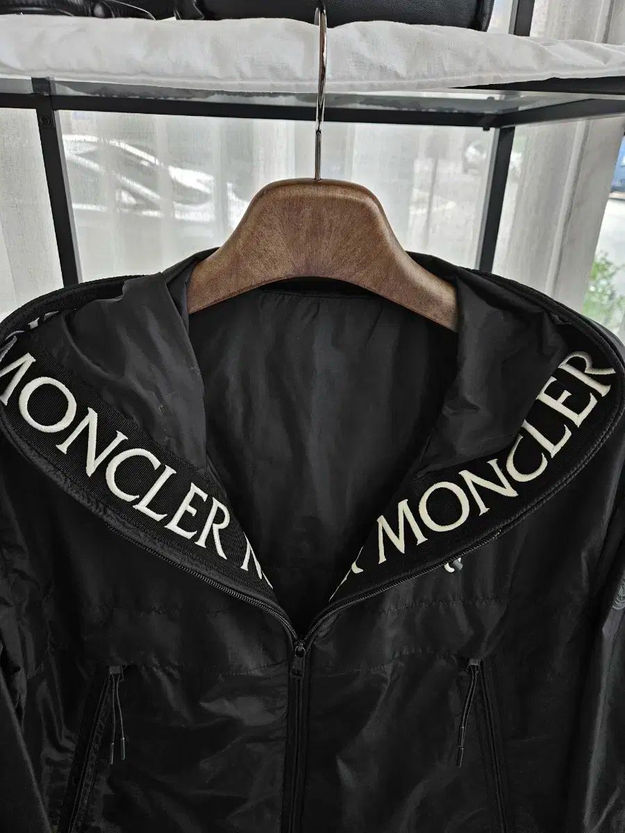 正規品 MONCLER(モンクレール) マセリウ じゅんいち ウインド