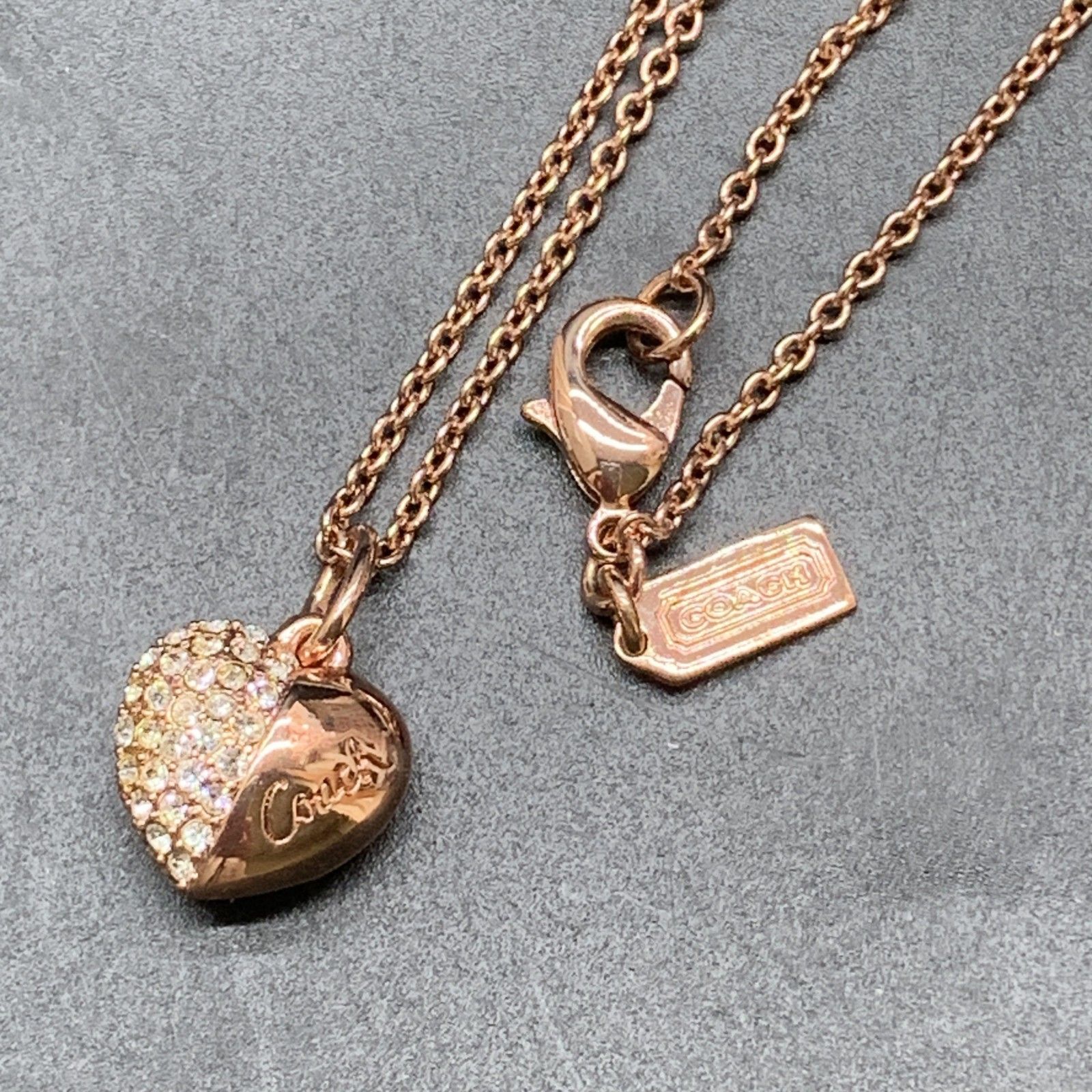P447 Coach Accessory Heart Necklace Coach F96824/RGD/N/1 Pink Gold Color Women