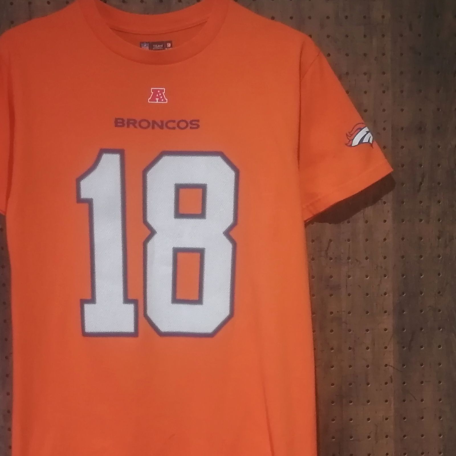NFL TEAM APPAREL デンバー・ブロンコス「BRONCOS 18 / MANNING