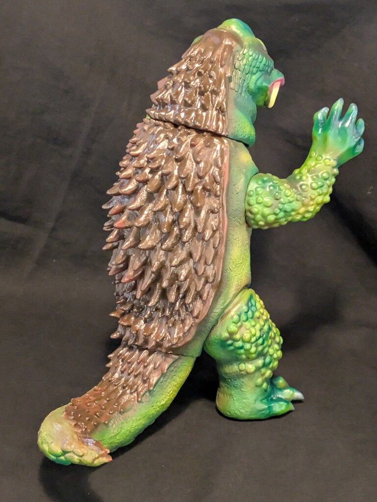 シカルナ・工房 中岡俊哉世界の怪獣 ザゴラ山中の怪獣 緑包み/茶/青/銀