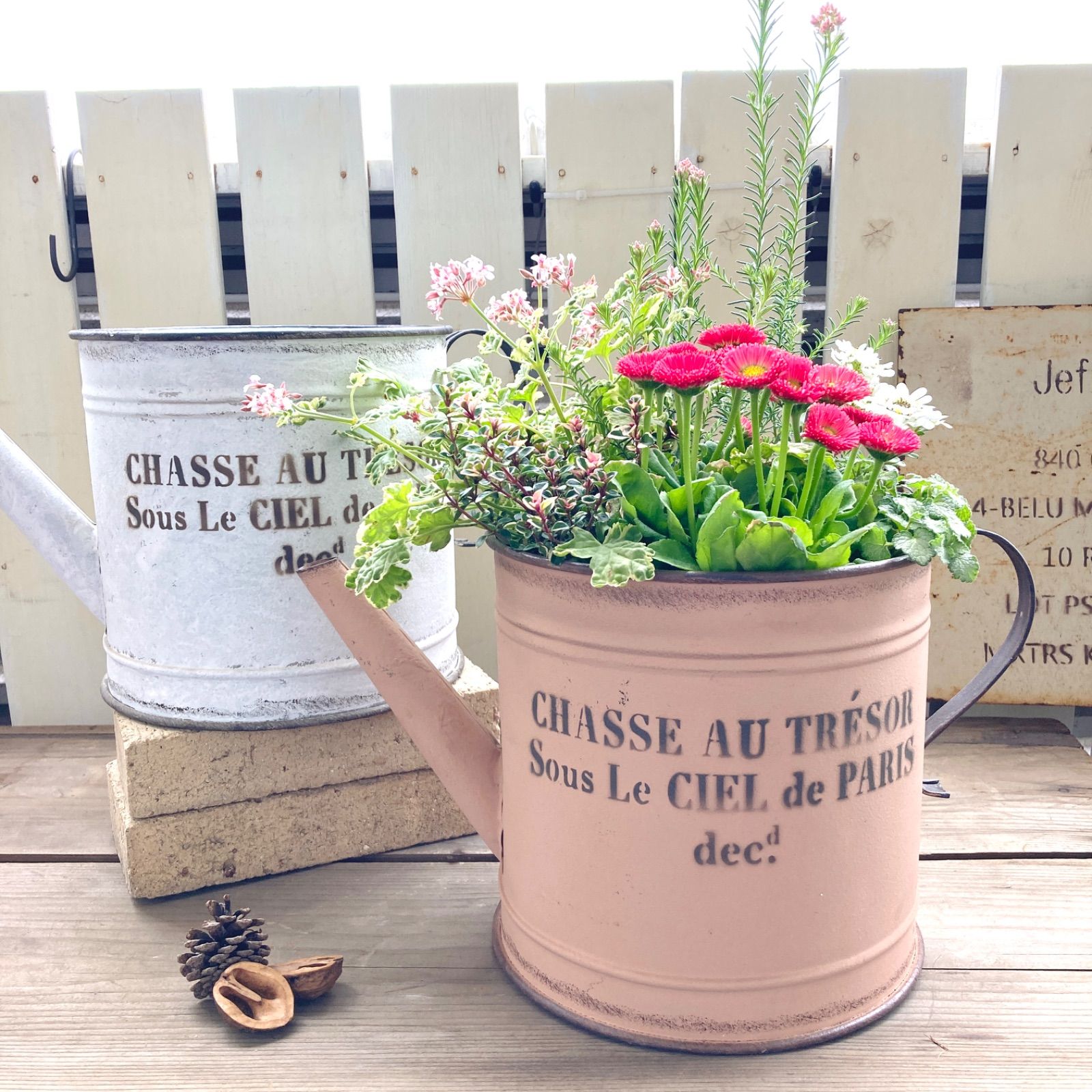 ブリキプランター　アイアンフラワースタンド　王冠　シャビー　フレンチスタイル ブリキプランター アイアンフラワースタンド 王冠 シャビー フレンチ