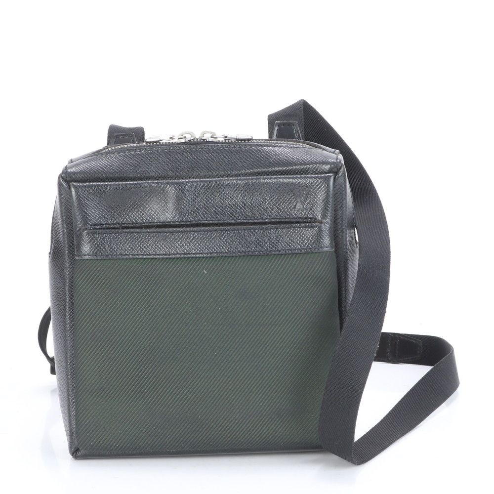 【美品】 ルイヴィトン サヤン タイガ ショルダーバッグ M30902 LOUIS VUITTON ルイヴィトン サヤン M30902 アルドワーズ タイガ