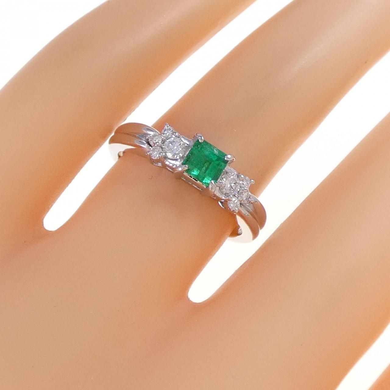 美品 Pt900 エメラルド0.37ct ダイヤ計0.26ct リング 指輪 楽天市場】【送料無料】【本物】PT900☆指輪☆エメラルド0.83