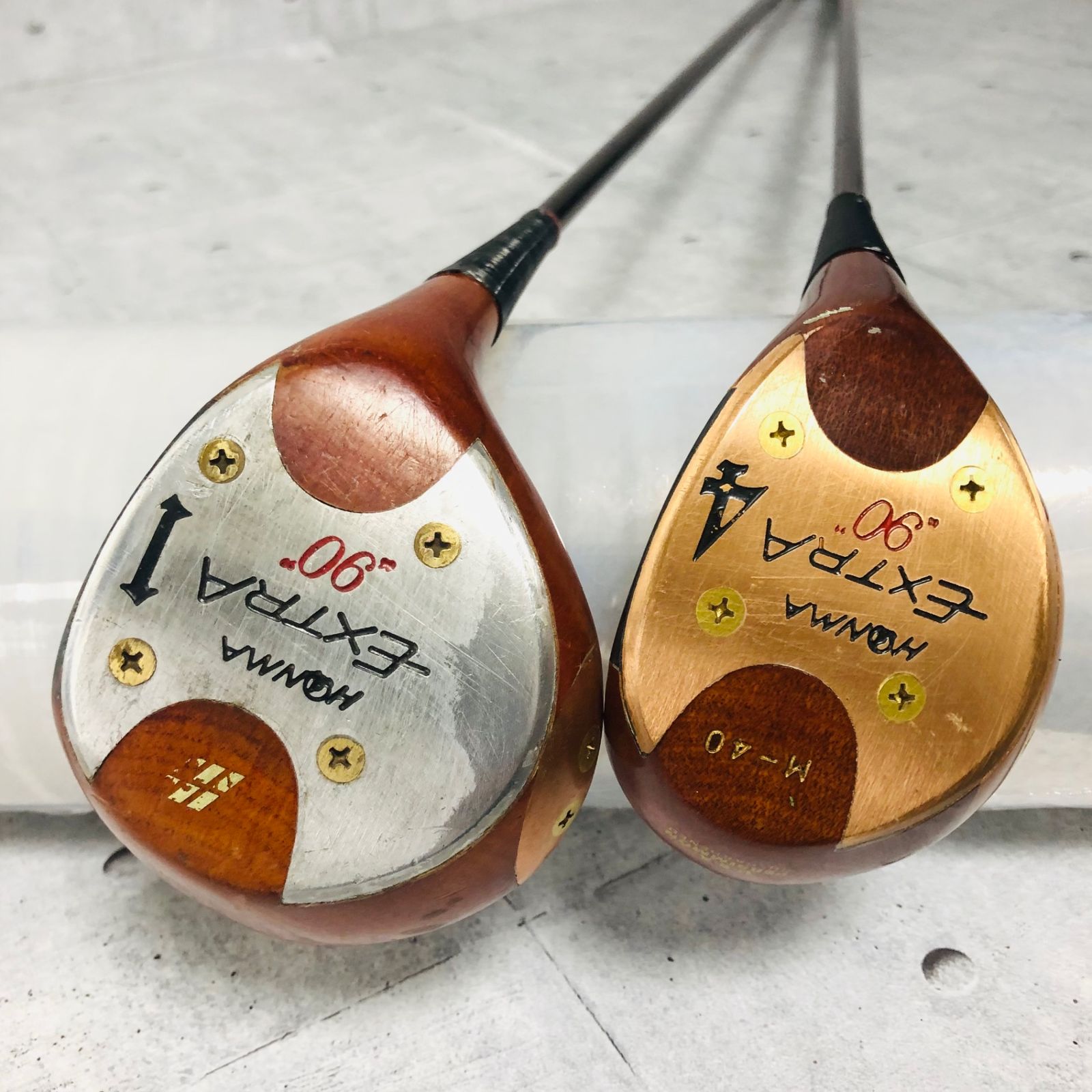 本間ゴルフ - HONMA　ホンマ　EXTRA　パーシモン　ウッド3本セット　右利き用　DR　1W　3W　4W　ドライバー　フェアウェイ　木製　ヘッドカバー HONMA ホンマ EXTRA パーシモン ウッド3本セット 右利き用 DR 1W