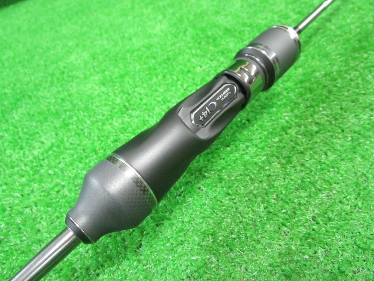 オシアジガーリミテッド B