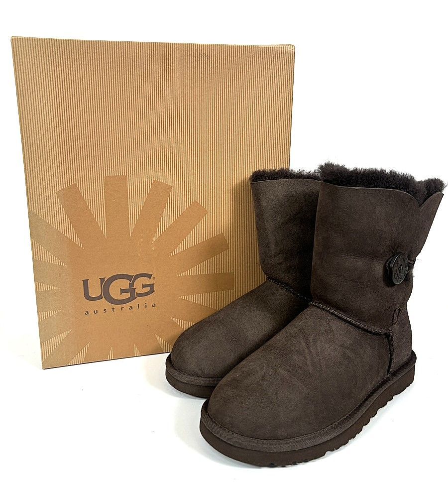 □UGG W BAILEY BUTTON 5803 W アグ ムートンブーツ ベイリー ボタン