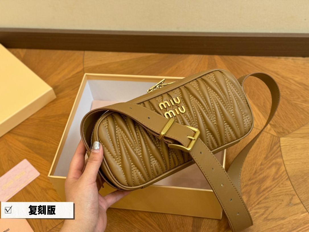 ハンドバッグ